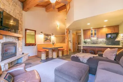 Image de Ski-in/Ski-out Northstar Condo