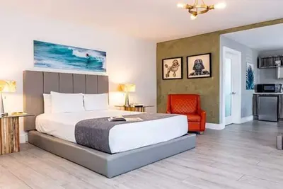 Image de Perfect for Extended Stays! Spacious Unit w/Kitchen! Near Bal Harbor Beach!