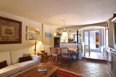 Image de Bel appartement central avec cour intérieure