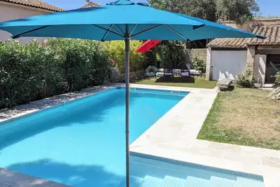 Image de Proche Montpellier Villa avec Piscine coeur de village