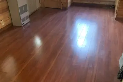 Image de Live your best life glamping in the Northwoods. Diy Farmstay or Vip guest stay.