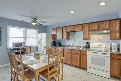 Image de Comfortable Milwaukee Abode ~ 10 Mi to Downtown!