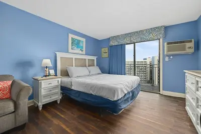 Image de Ocean View King Suite! Perfect for 4 Guests! Sea Mist unit 51304