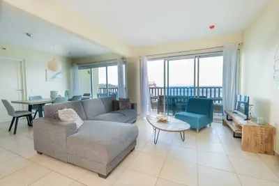 Image de Beautiful apartment with sea view!