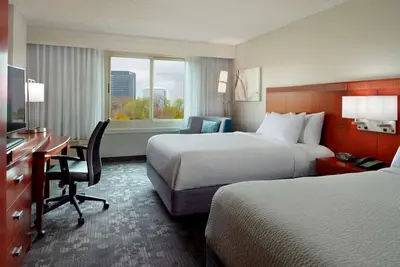 Image de Discover Georgia Aquarium! 2 Spacious Units, Seasonal Outdoor Pool, Pets Allowed