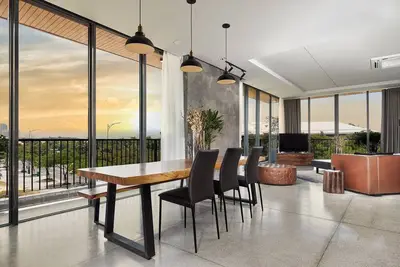 Image de Moderne 2 Bdr Apt, grand salon, wifi haut débit