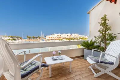 Image de Bel appartement pour 5 personnes avec climatisation, Wifi, Tv et terrasse