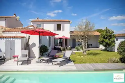 Image de 4 bedroom villa in le bois-plage-en-rã©