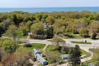 Image de 4 Unique Cottages Sleeps 16 Comfortably on 1 Acre