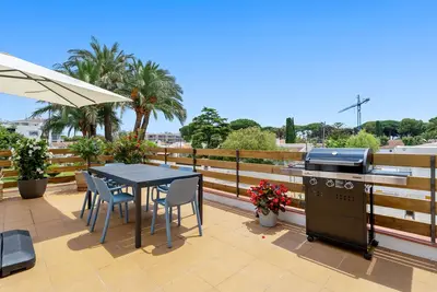 Appartement \"La Terrassa\" avec vue sur la mer, jardin et Wi-Fi
