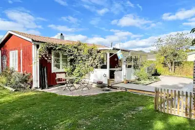 Image de Cottage confortable près de la plage à Ahus