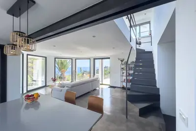 Image de Chalet Reformado con Vistas al mar y Montañas