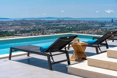 Image de Villa Fortress, private pool, Game room, sea views