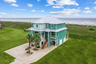 Image de Seahorse Beachfront Model - Luxury 5 Bed / 5 Bath with Elevator & Cabana Service