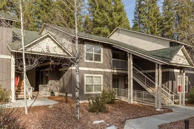 Image de Last minute getaway! Head to the mountains!