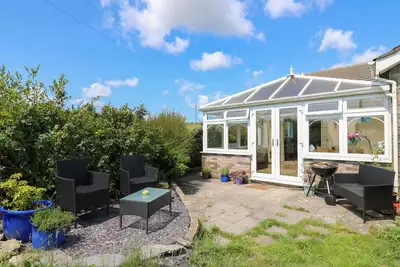 Image de Ty Cariad, pet friendly, with a garden in St Clears
