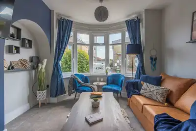 Spacious Southampton House. Sanctuary in the City