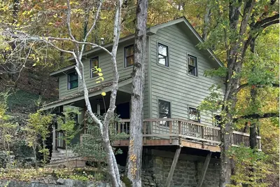 Image de Mulberry River Front cottage near Ohv/Atv trailheads at Cass Arkansas. Save 10% per day 5 nights or more.