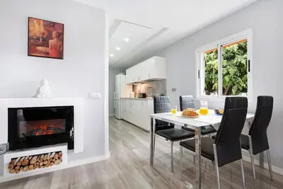 Image de Apartment very close to the beach