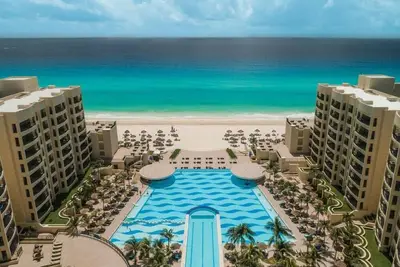 Image de Ocean Front Resort - Last Minute Deal