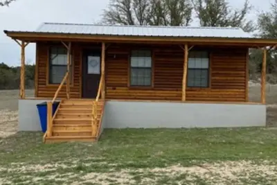 Crooked Creek Ranch Cabin 11