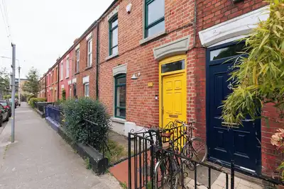 Image de Bright & Cozy 2bd Home in Dublin - Pet Friendly