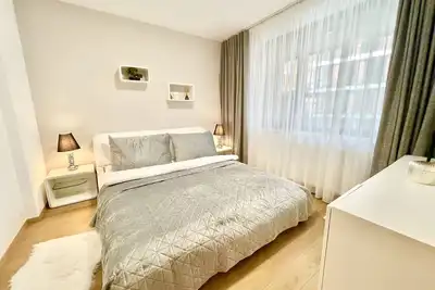 Image de Riverside Luxury Apartment with Garage