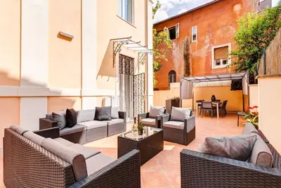 Image de Villa Chiara - a new Luxury Star is born in Rome!