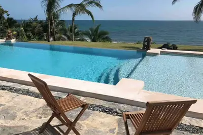 Image de Beautiful Casita with Ocean front infinity pool.
