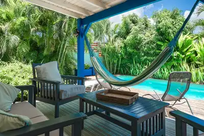 Image de Villa Bougainvillier, idéalement située proche des plages et commerces