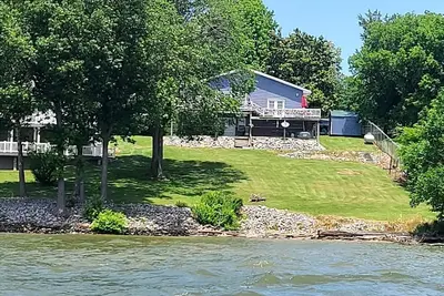 Image de Blue Moon over Barkley 5 bedroom Lakehouse on Lake Barkley.