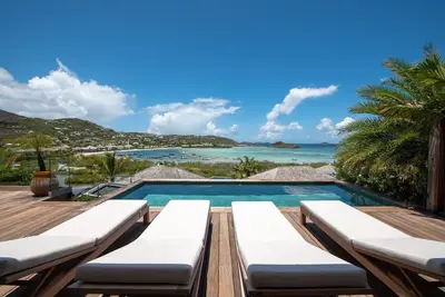 Essenia | Beach Front - Located in  Beautiful Grand Cul de Sac with Private Pool