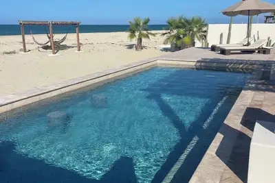 Image de Beautiful Beachfront Villa