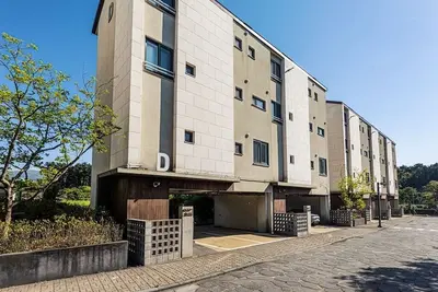 Image de 공항과 시내가 가까운 위치 좋은 곳