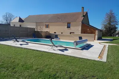 Image de Maison Cécile 15/17 pers piscine privée chauffée calme