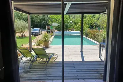 Image de Villa standing piscine intérieure et extérieur verdon