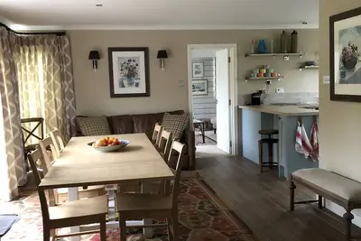 Image de Luxury, light & sunny, coastal house in centre of Newport, Pembrokeshire