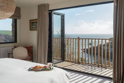 Image de Murrawingi -  a beautiful modern coastal home