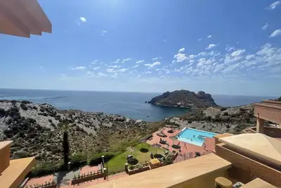 Image de Penthouse avec vue sur la plage.