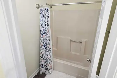 Image de Blissful Abode. Family-sized house.