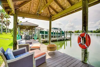 Image de Waterfront Home 30 Mi to New Orleans w/ Boat Dock