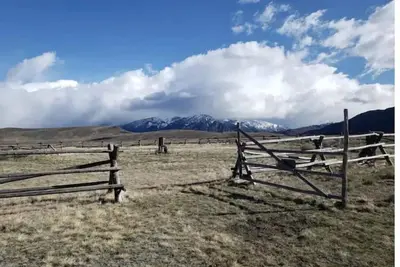Image de Homebase Rv Hook-up Next to Yellowstone - Site 2