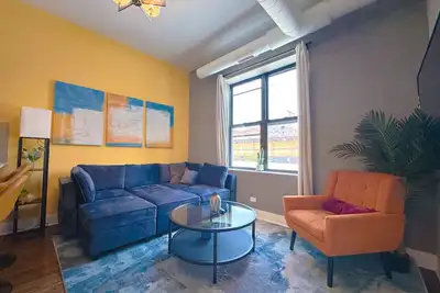 Image de McCormick Place 3br/2ba with Optional Parking for up to 8 guests