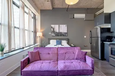 Image de McCormick Place Studio with optional parking/sleeps up to 4