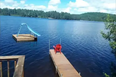 Image de Peaceful Lakefront Cottage