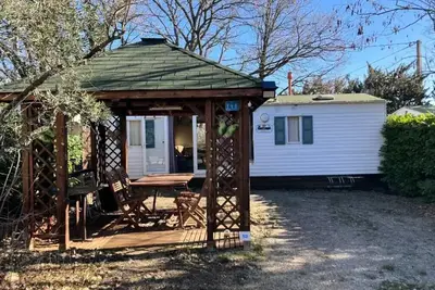 Image de Cottage Retro 3 Pièces 4 Personnes Climatisé + Tv