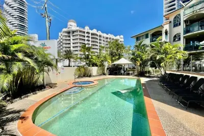 Image de Aruba Beach One-Bedroom Apartment in the heart of Broadbeach!
