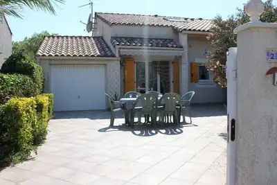 Image de Villa spacieuse 3 pièces avec mezzanine, 6 couchages, proche plage, commerces et balnéothérapie