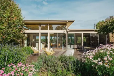 Image de Tucks Rise Shoreham is nestled amongst the vineyards and olive groves of the enchanting Tucks Road.