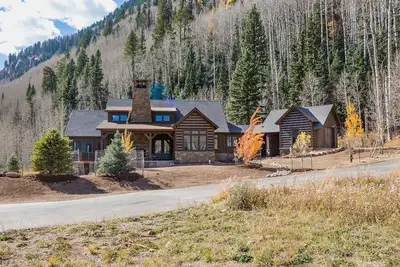 Image de New Luxury home in Cascade Village - 2 miles to Purgatory - Hot Tub/Pool